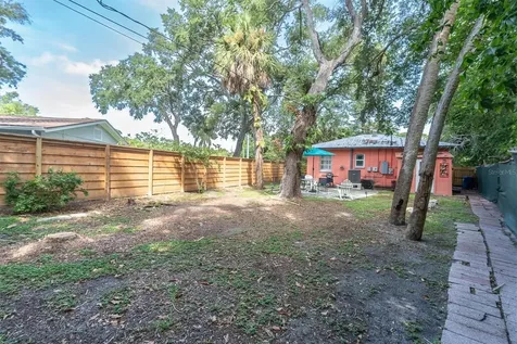 2925 Park Street N St Petersburg FL 33710