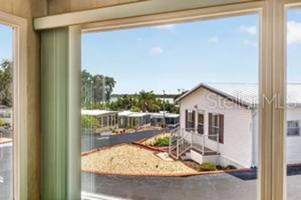 3896 Picciola Fruitland Park FL 34731