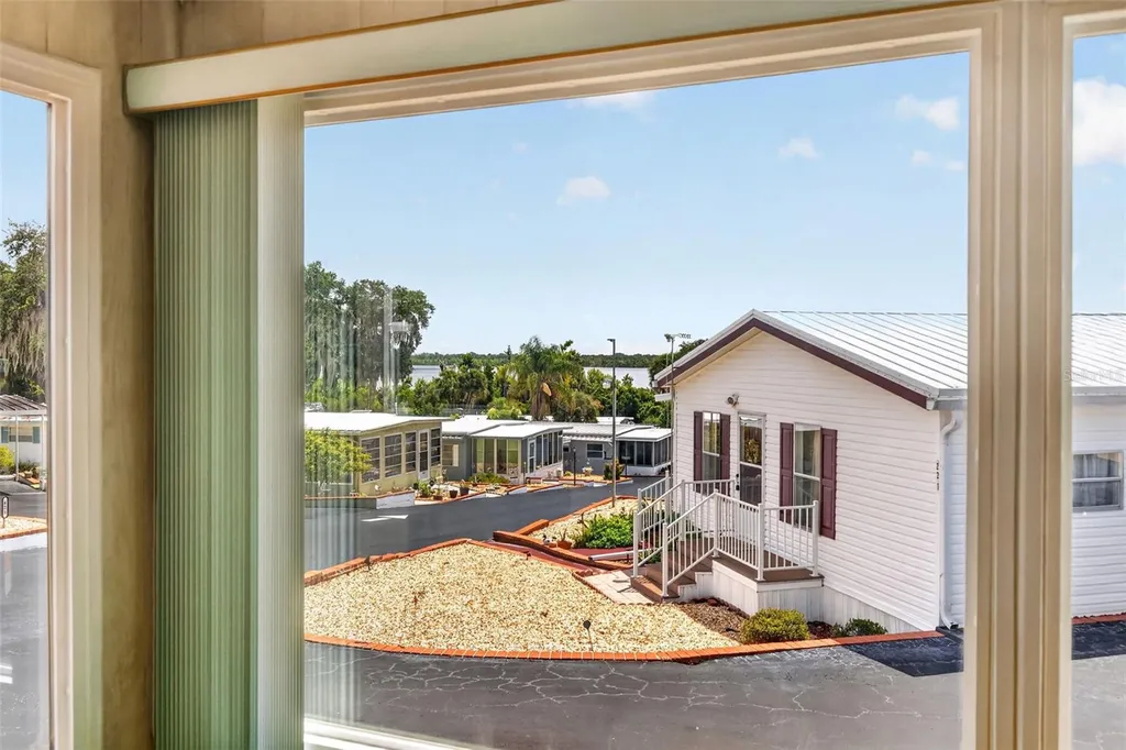 3896 Picciola Fruitland Park FL 34731