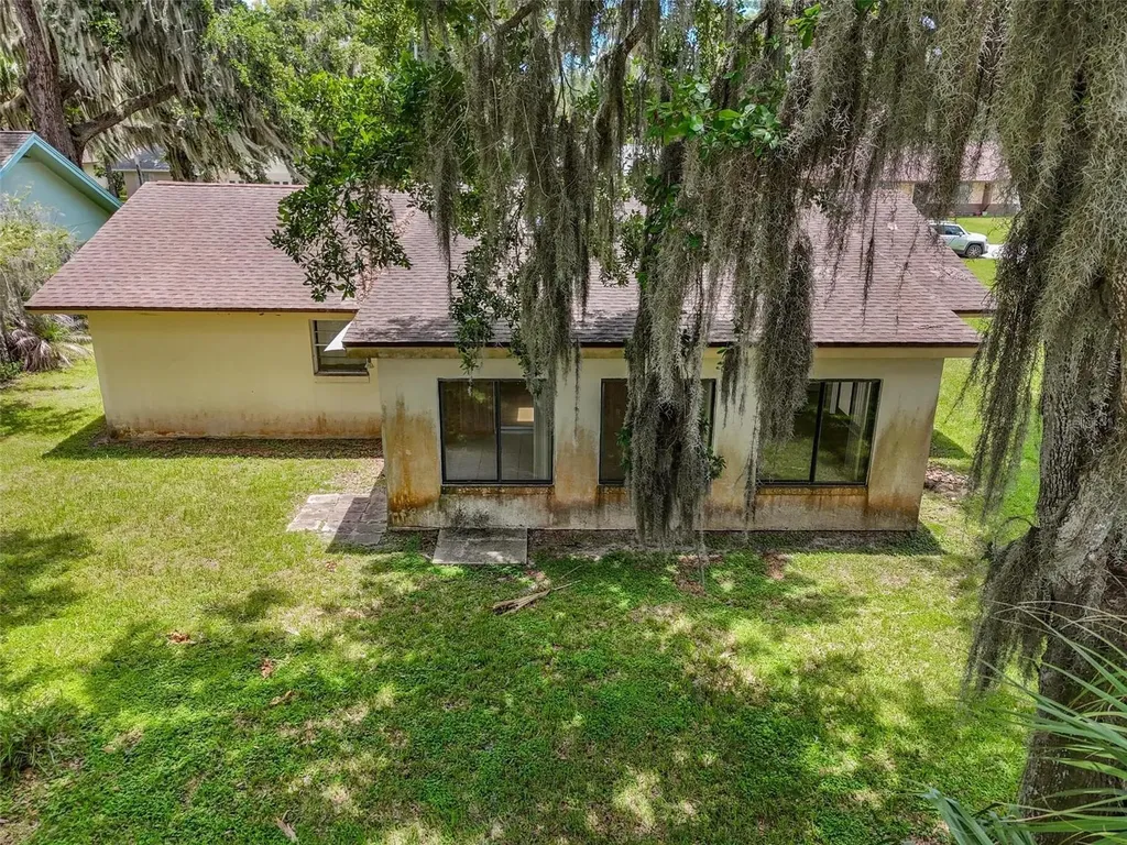 52 Blakeport Lane Palm Coast FL 32137