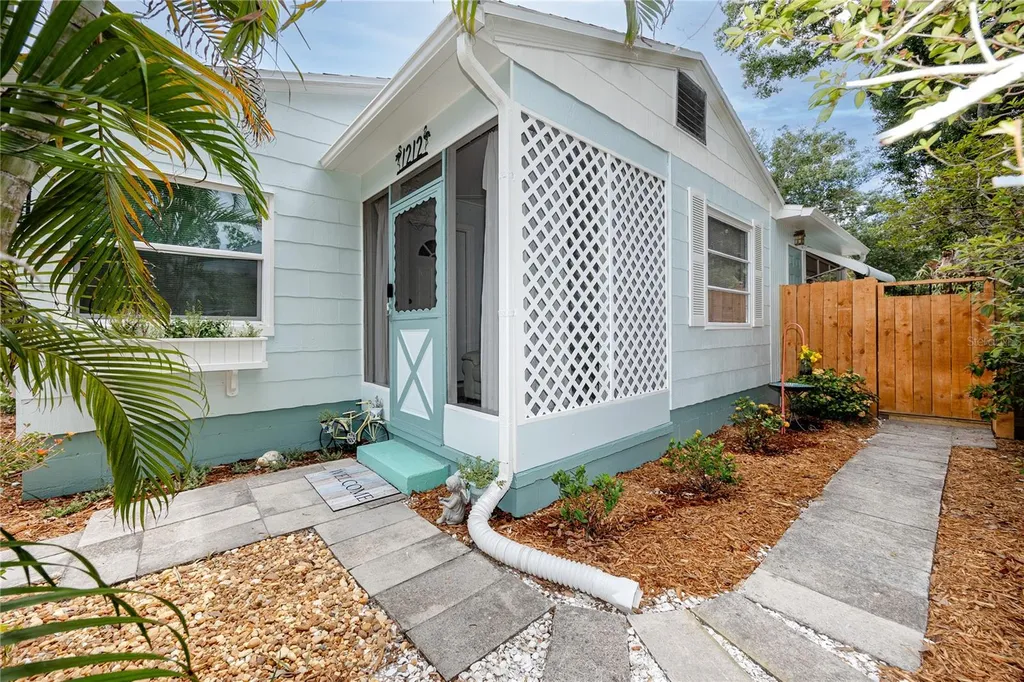 1212 Hull Street S Gulfport FL 33707