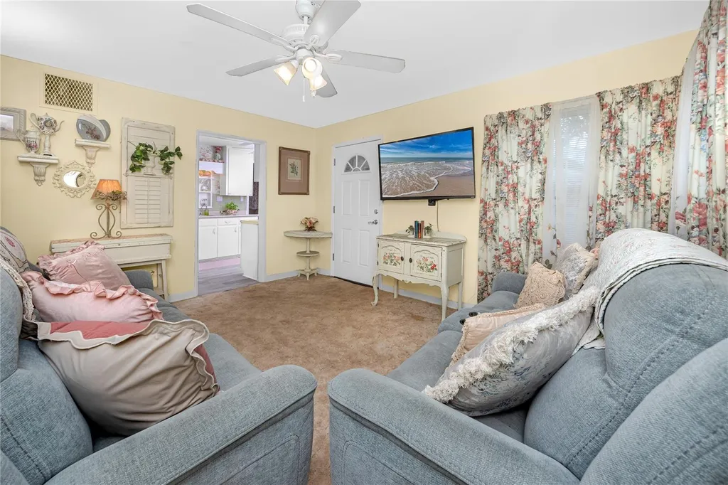 1212 Hull Street S Gulfport FL 33707