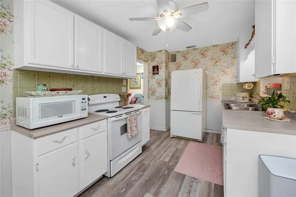 1212 Hull Street S Gulfport FL 33707