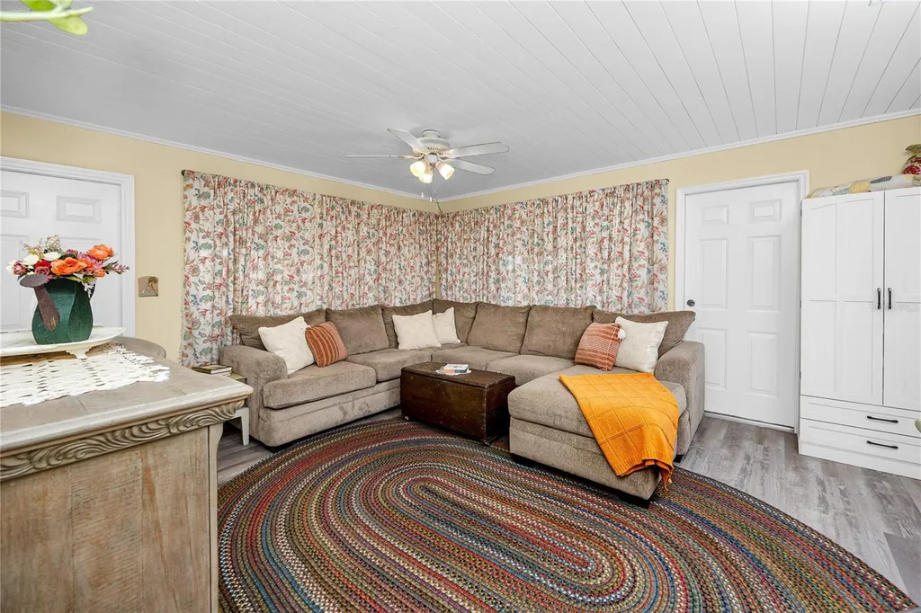 1212 Hull Street S Gulfport FL 33707