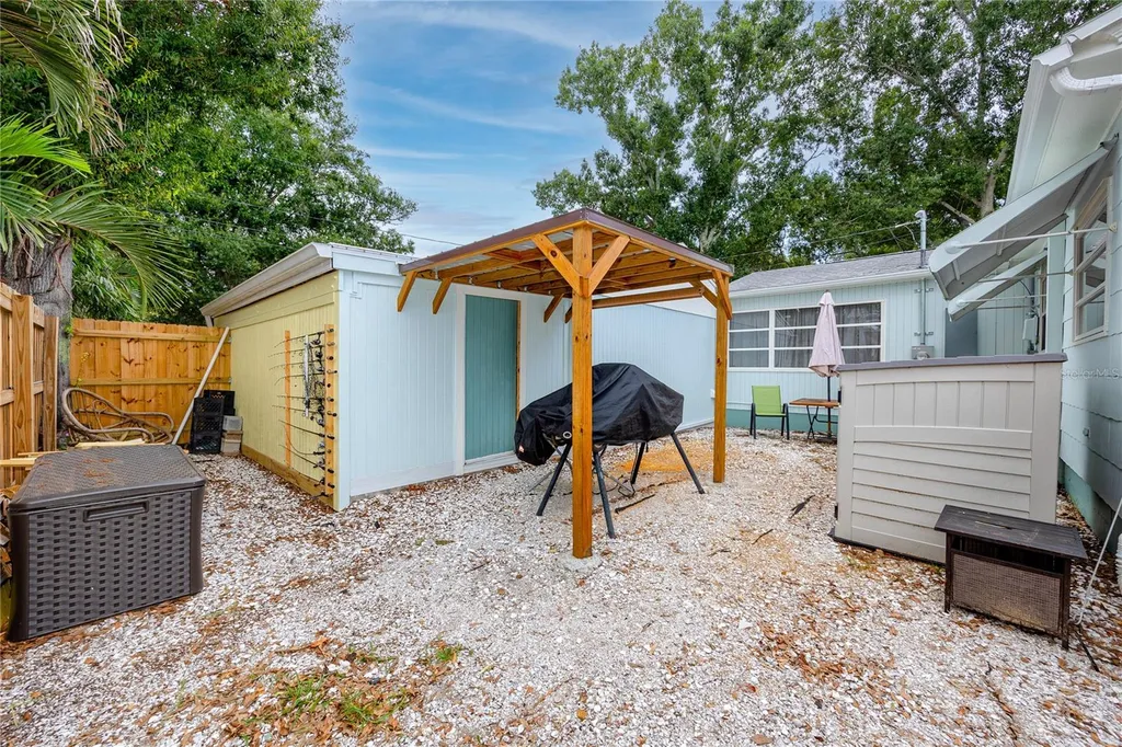 1212 Hull Street S Gulfport FL 33707