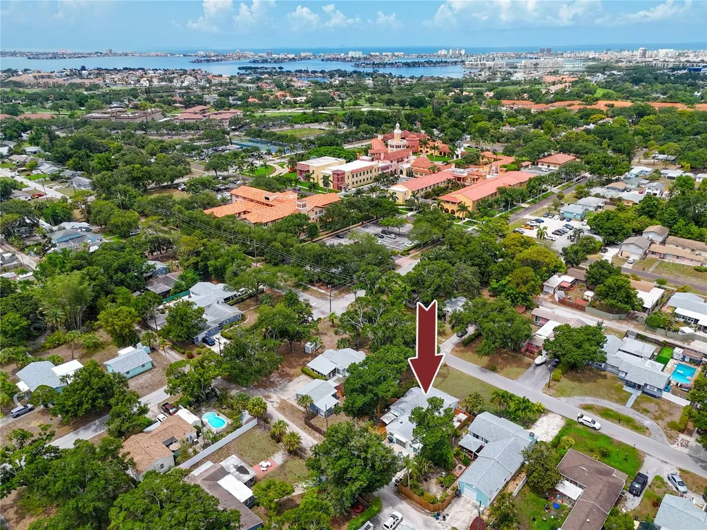 1212 Hull Street S Gulfport FL 33707