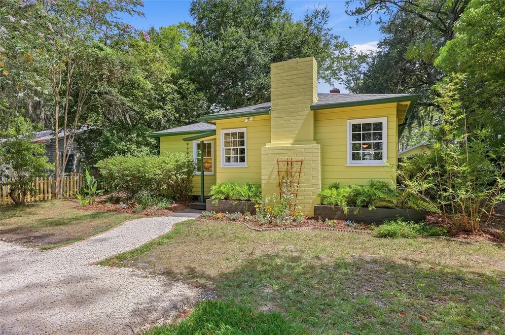 616 NW 8th Place Gainesville FL 32601