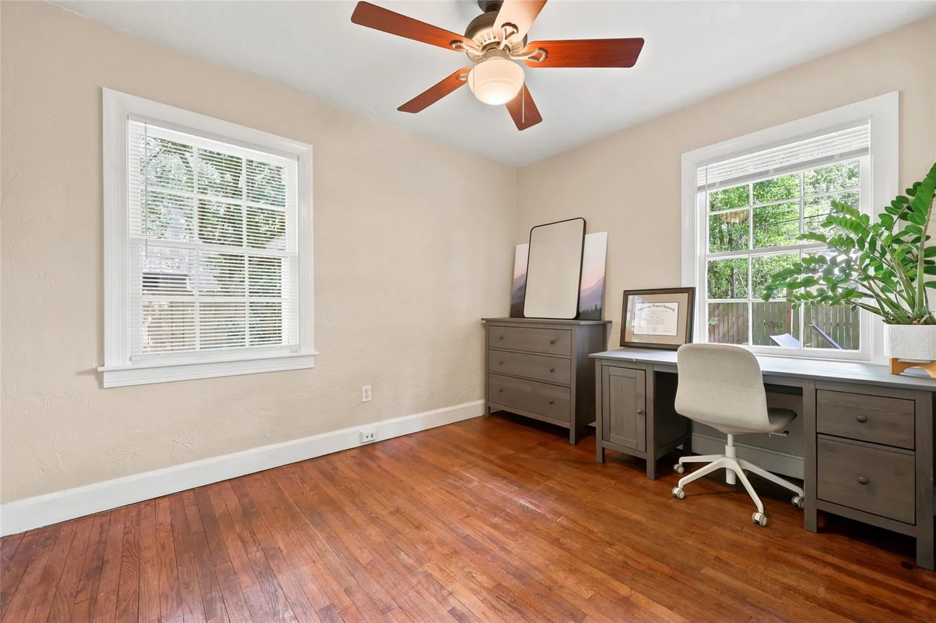 616 NW 8th Place Gainesville FL 32601
