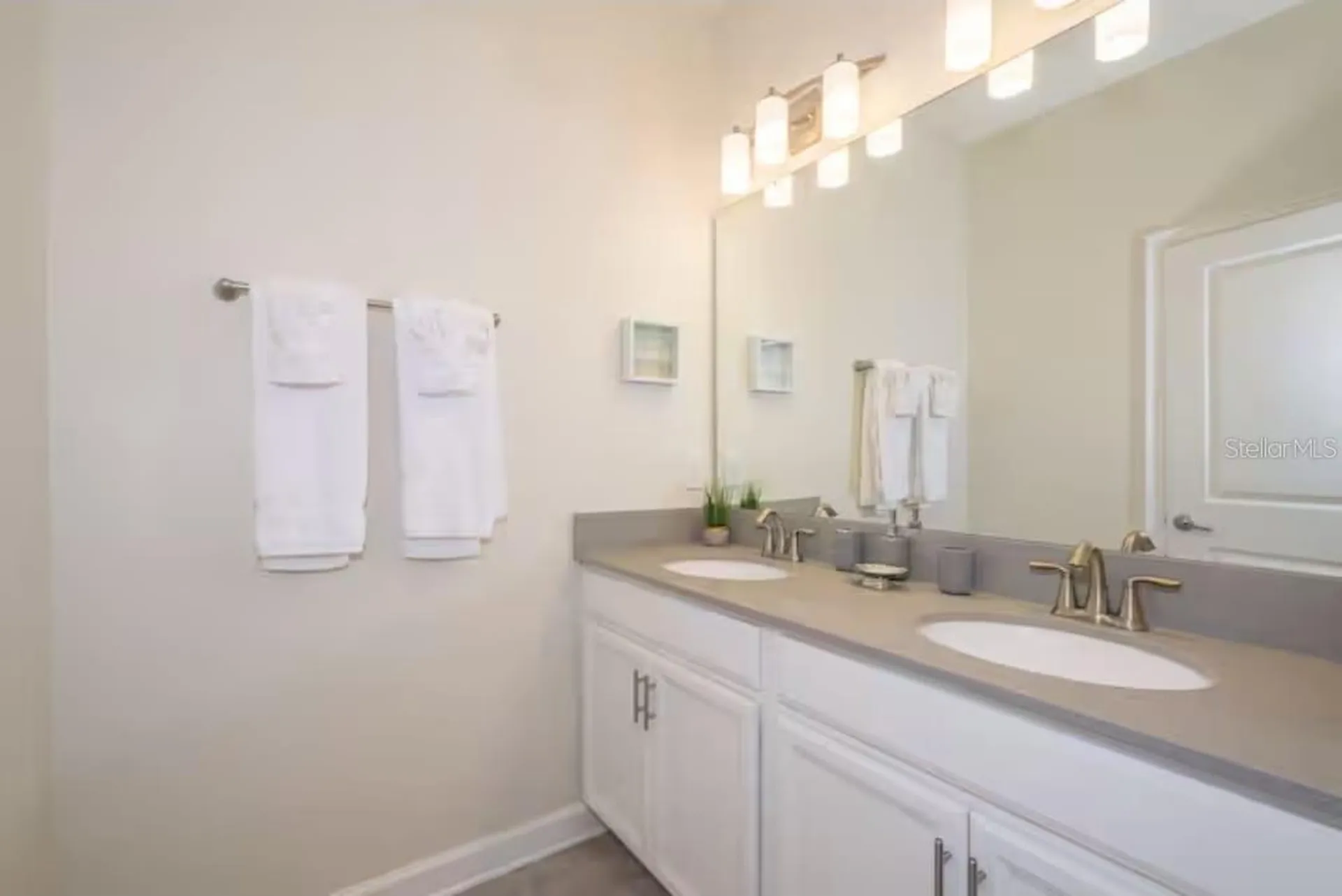 4975 Windermere Avenue Kissimmee FL 34746