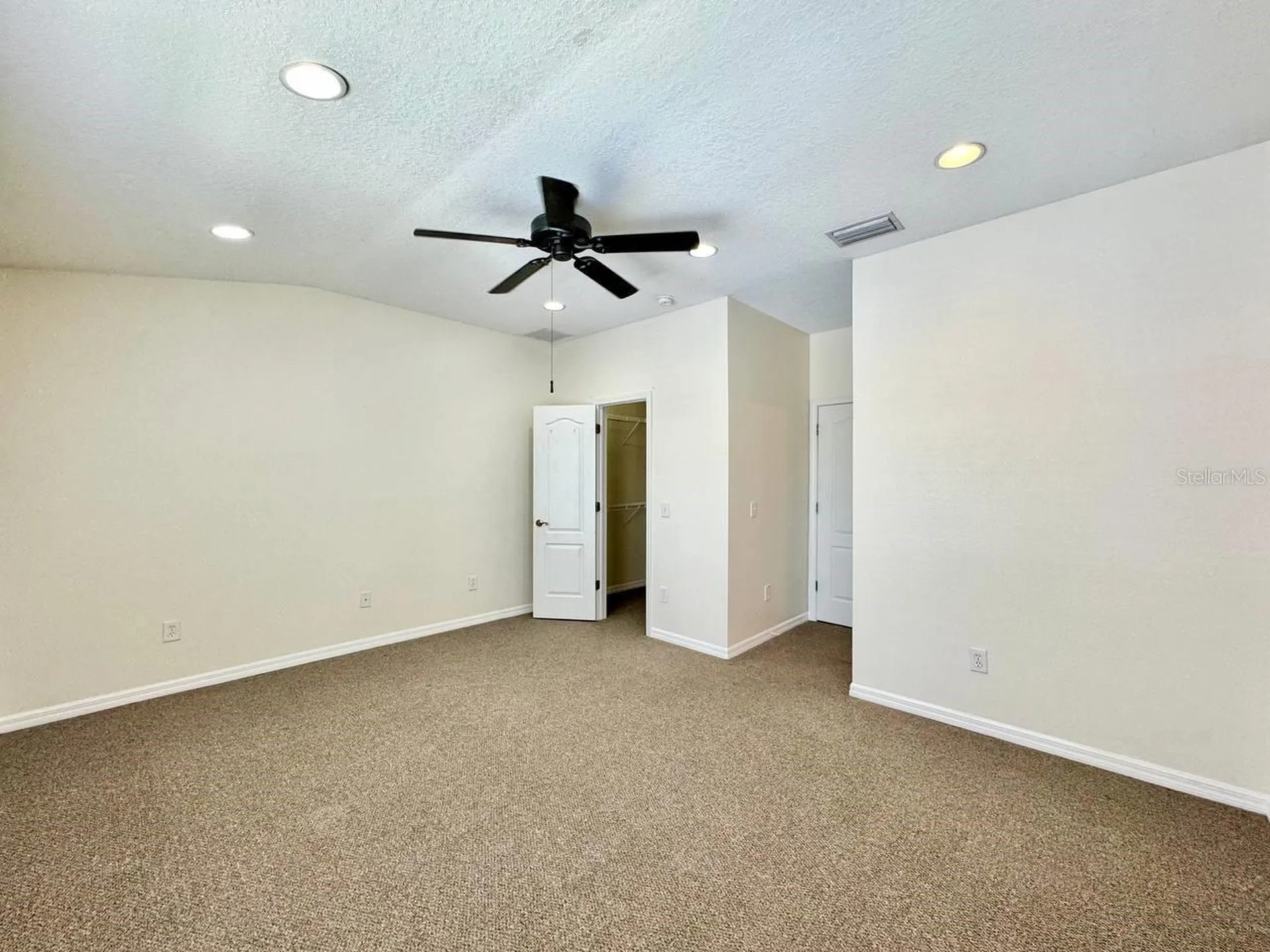12381 Foxmoor Peak Drive Riverview FL 33579