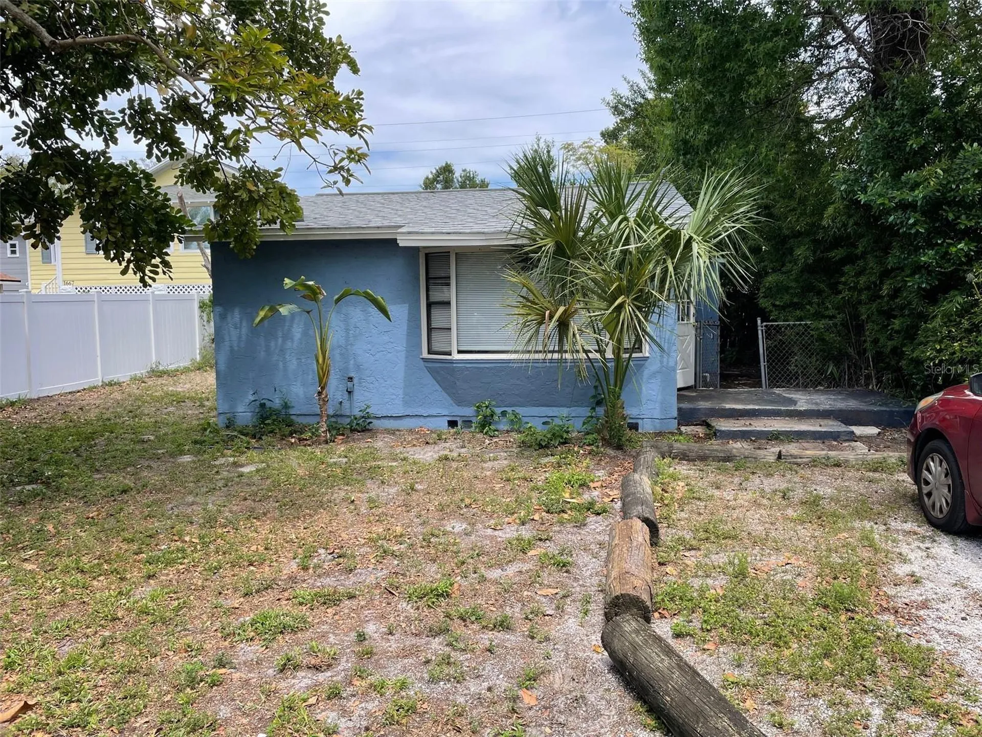 1661 27th Avenue N St Petersburg FL 33713
