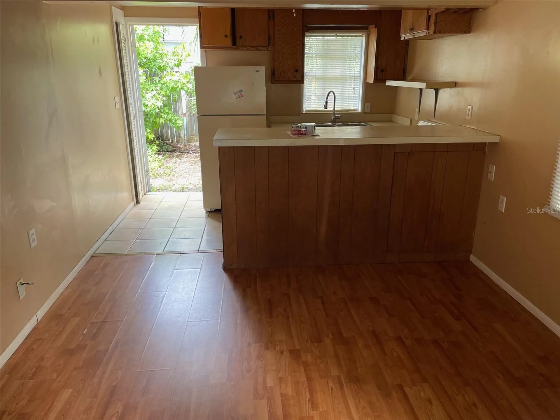 1661 27th Avenue N St Petersburg FL 33713