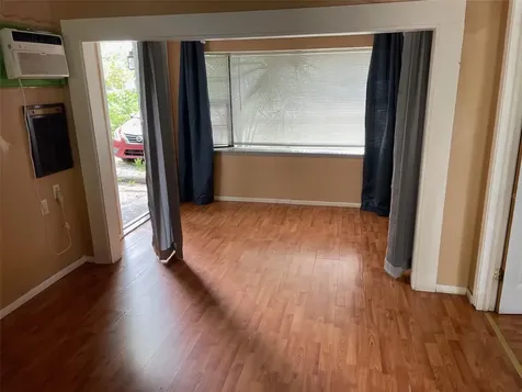 1661 27th Avenue N St Petersburg FL 33713
