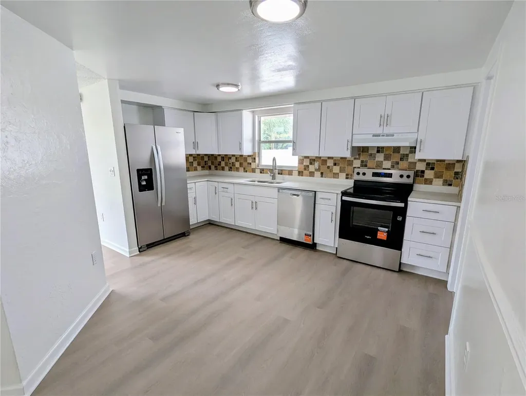 3718 53rd Avenue N St Petersburg FL 33714