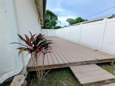 3718 53rd Avenue N St Petersburg FL 33714