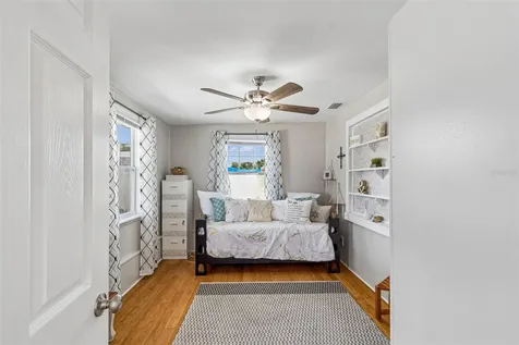 1229 Grenada Avenue Clearwater FL 33764