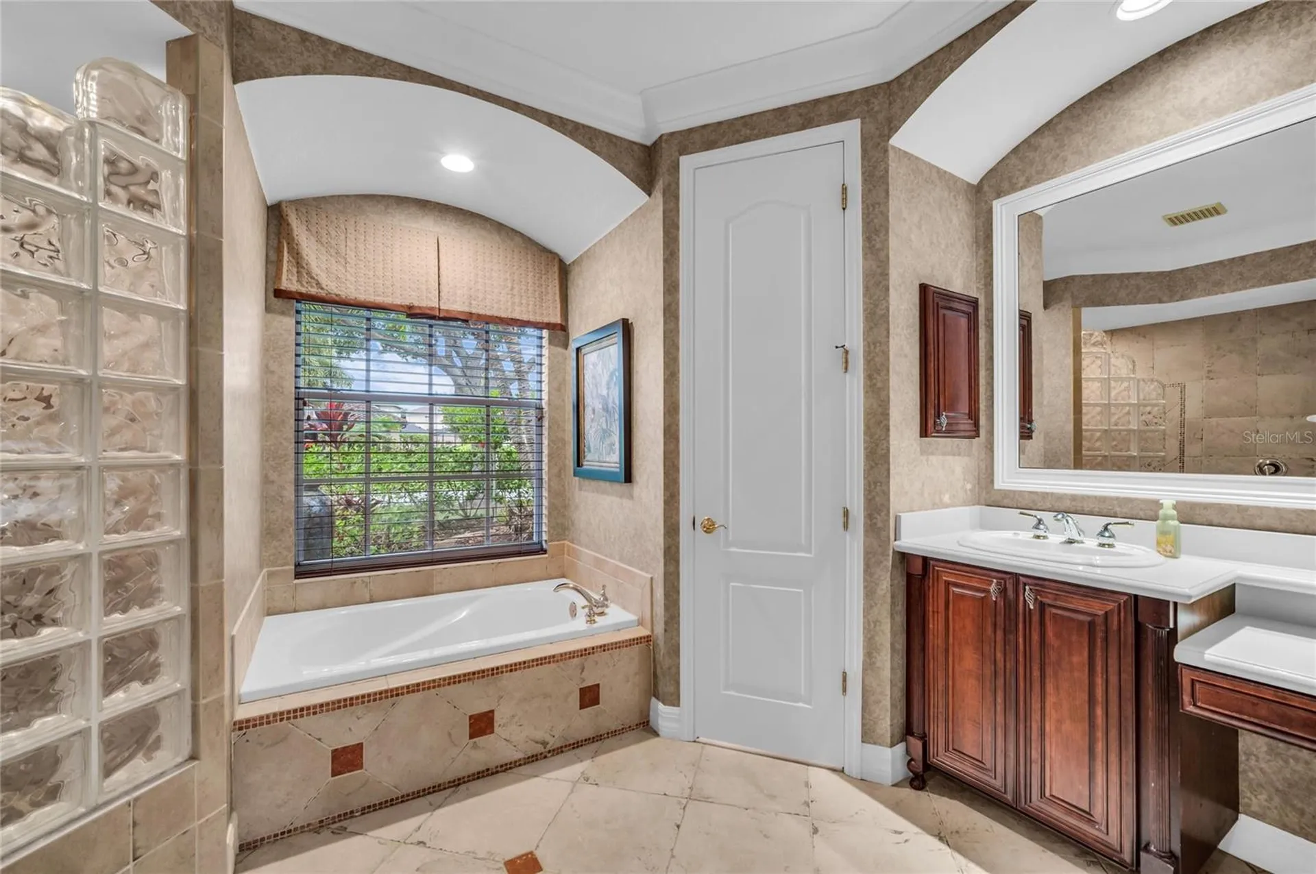 13329 Swallowtail Drive Lakewood Ranch FL 34202