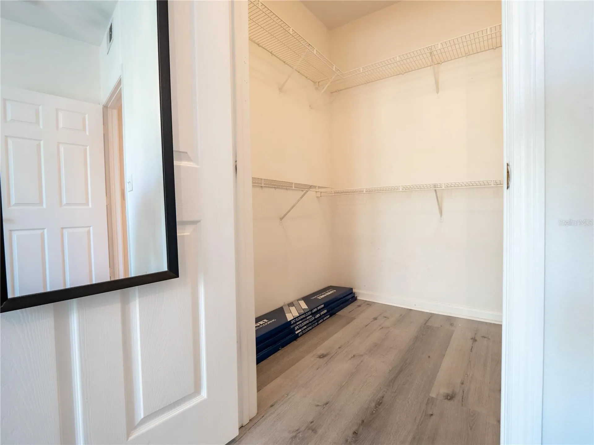 1203 Bay Club Circle Tampa FL 33607