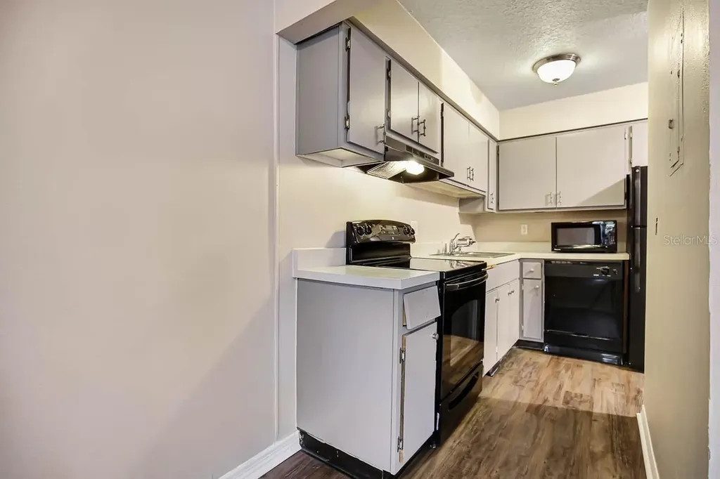 4995 Cobia Drive SE St Petersburg FL 33705