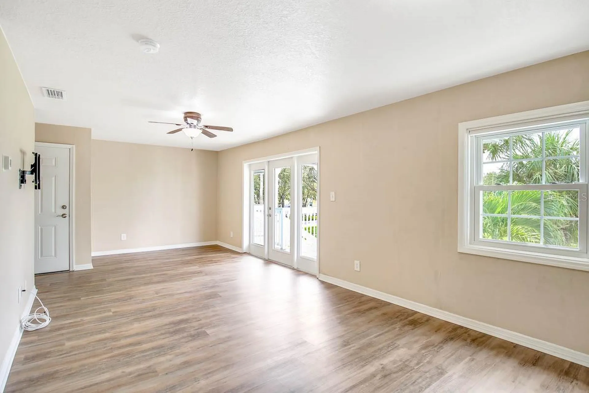 4995 Cobia Drive SE St Petersburg FL 33705