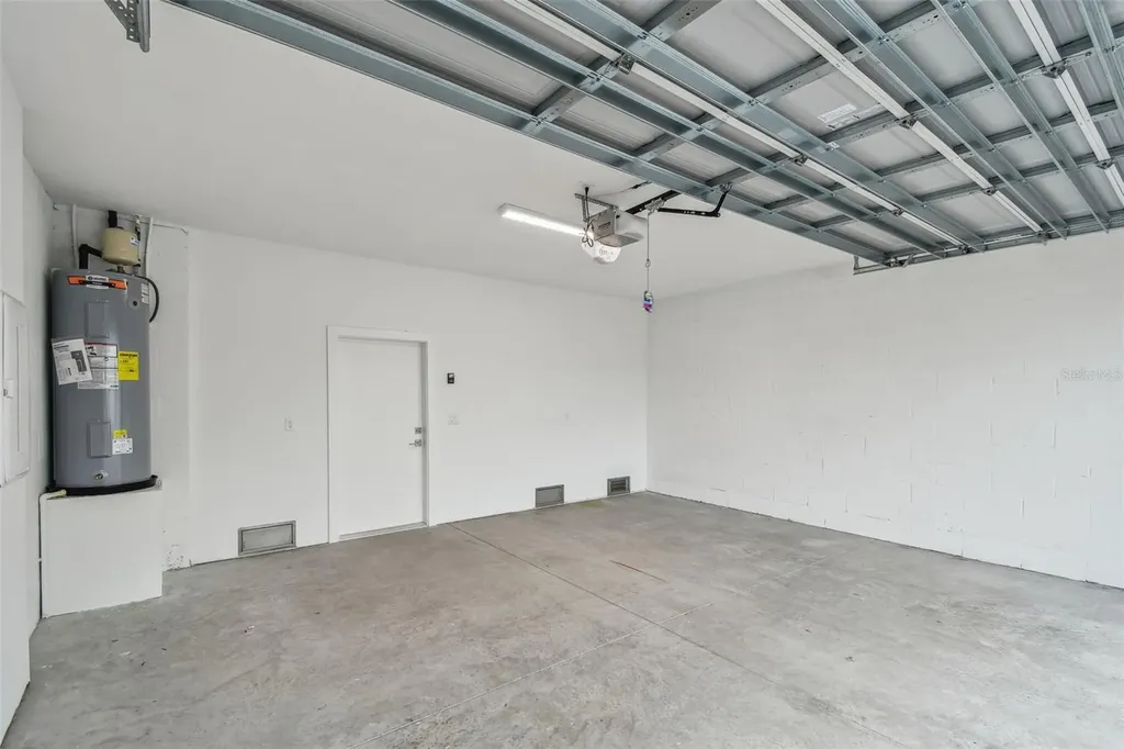 3826 Pompano Drive SE St Petersburg FL 33705