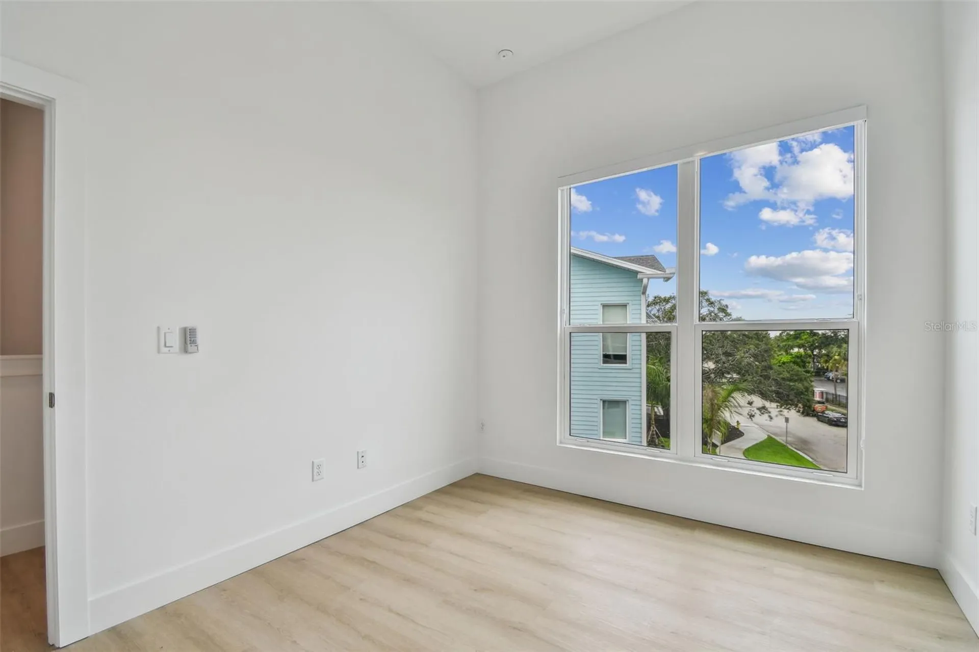 3826 Pompano Drive SE St Petersburg FL 33705