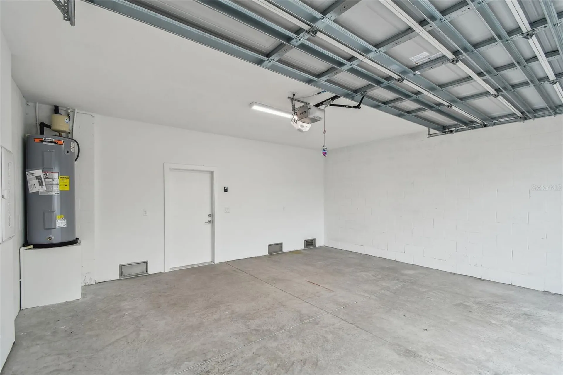 3826 Pompano Drive SE St Petersburg FL 33705