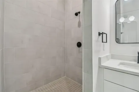 3826 Pompano Drive SE St Petersburg FL 33705