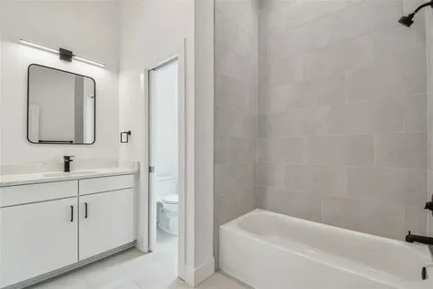 3826 Pompano Drive SE St Petersburg FL 33705