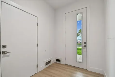 3826 Pompano Drive SE St Petersburg FL 33705