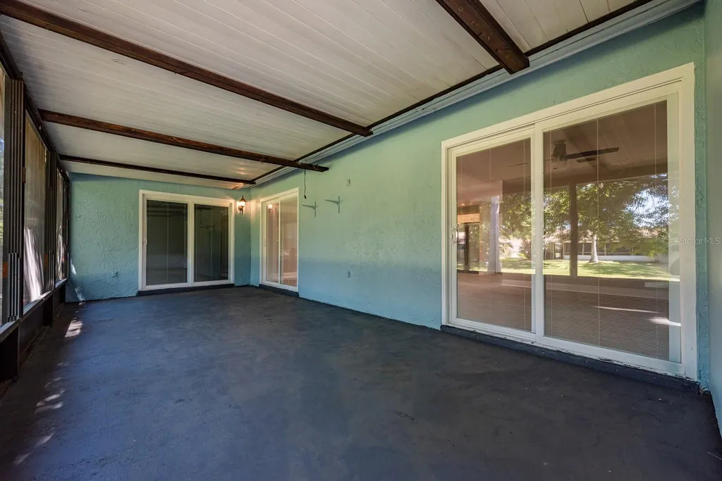 10330 Licorice Way Orlando FL 32821