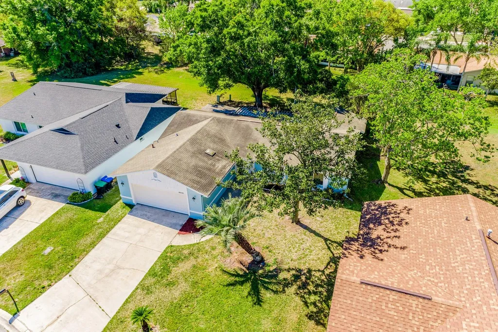10330 Licorice Way Orlando FL 32821