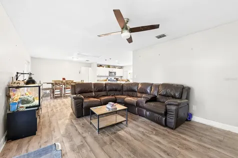 10330 Licorice Way Orlando FL 32821