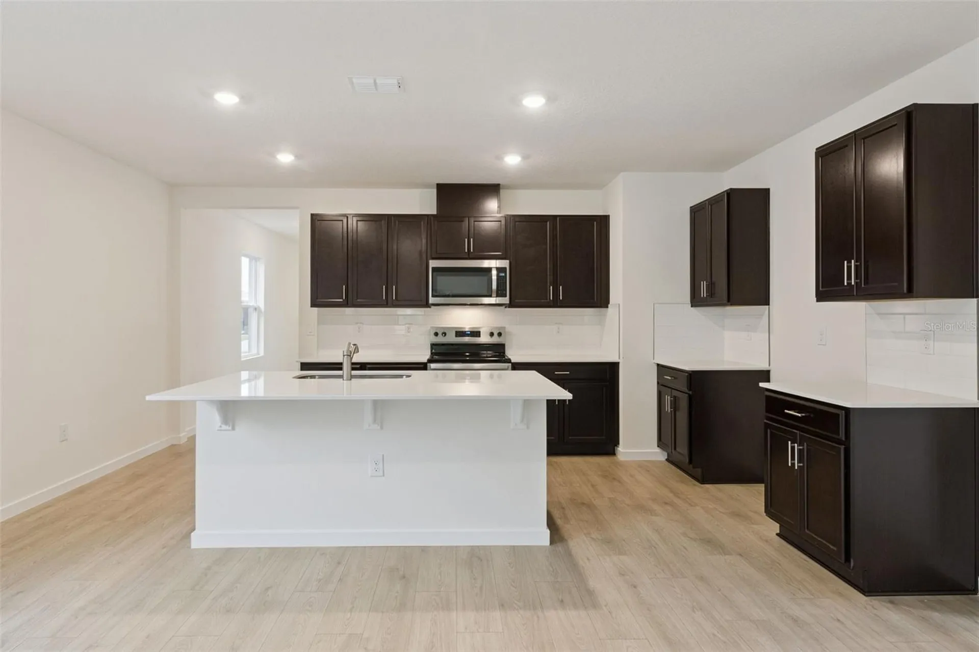 2042 Walnut Creek Drive Kissimmee FL 34744