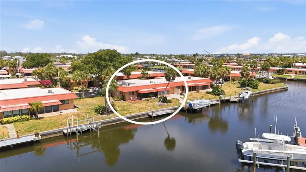 4111 La Costa Cove Bradenton FL 34210