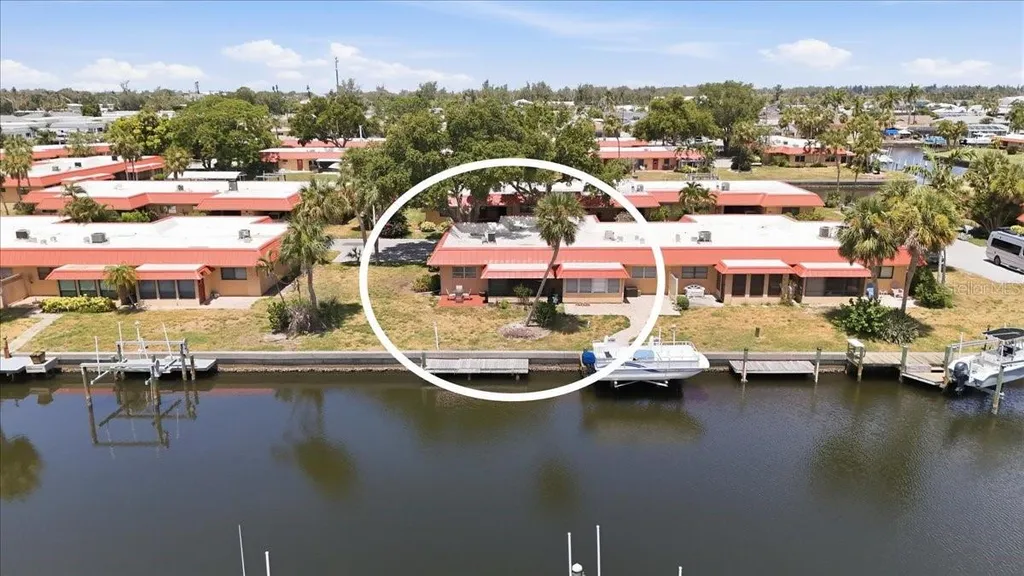 4111 La Costa Cove Bradenton FL 34210