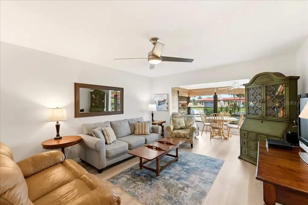 4111 La Costa Cove Bradenton FL 34210