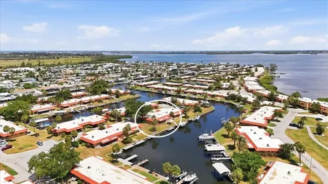 4111 La Costa Cove Bradenton FL 34210
