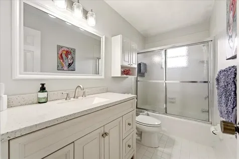 4111 La Costa Cove Bradenton FL 34210