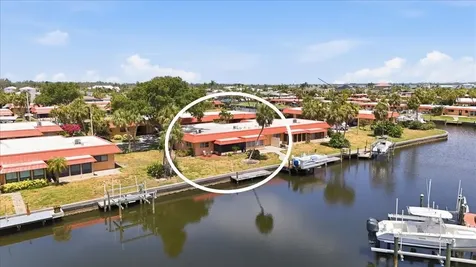 4111 La Costa Cove Bradenton FL 34210