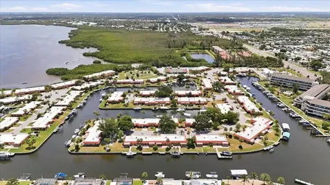 4111 La Costa Cove Bradenton FL 34210
