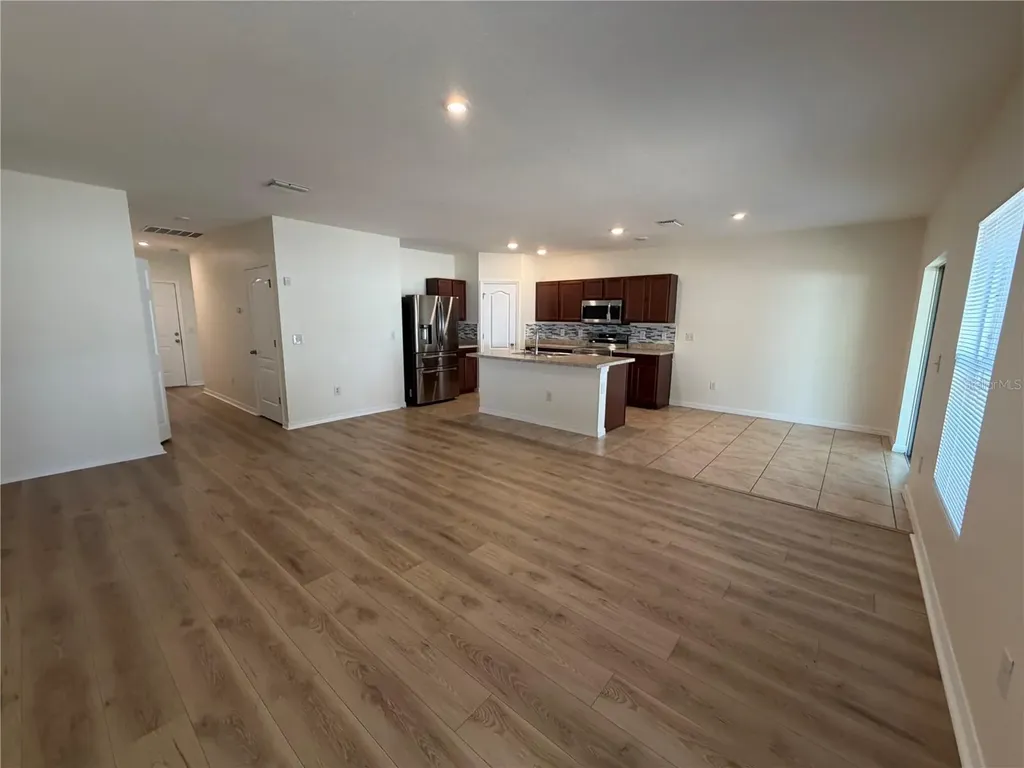 10119 Candleberry Woods Lane Gibsonton FL 33534