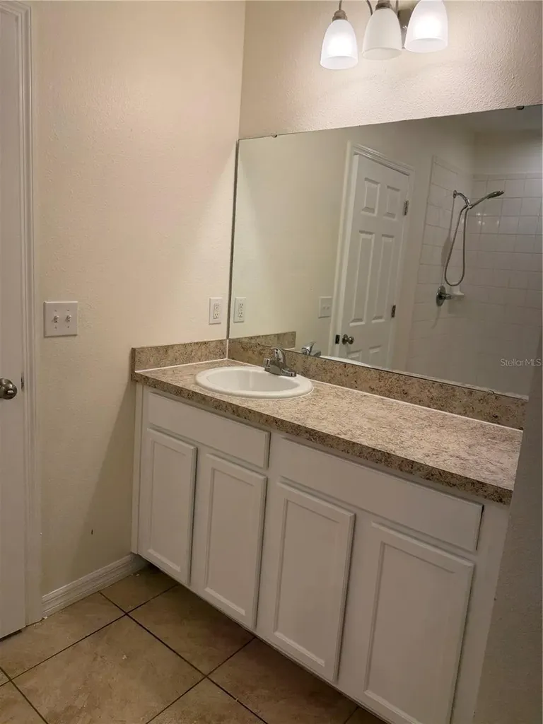 10119 Candleberry Woods Lane Gibsonton FL 33534