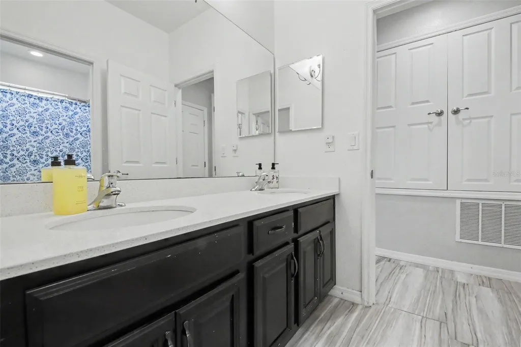 1374 Merion Drive Mount Dora FL 32757