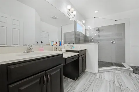 1374 Merion Drive Mount Dora FL 32757