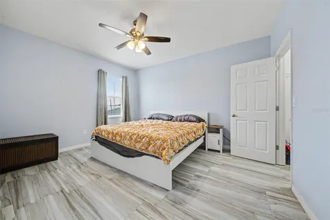 1374 Merion Drive Mount Dora FL 32757