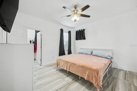 1374 Merion Drive Mount Dora FL 32757