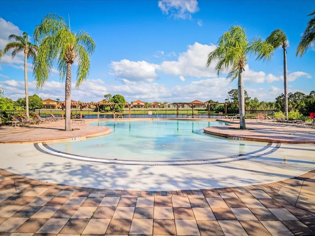 554 Paloma Drive Davenport FL 33837