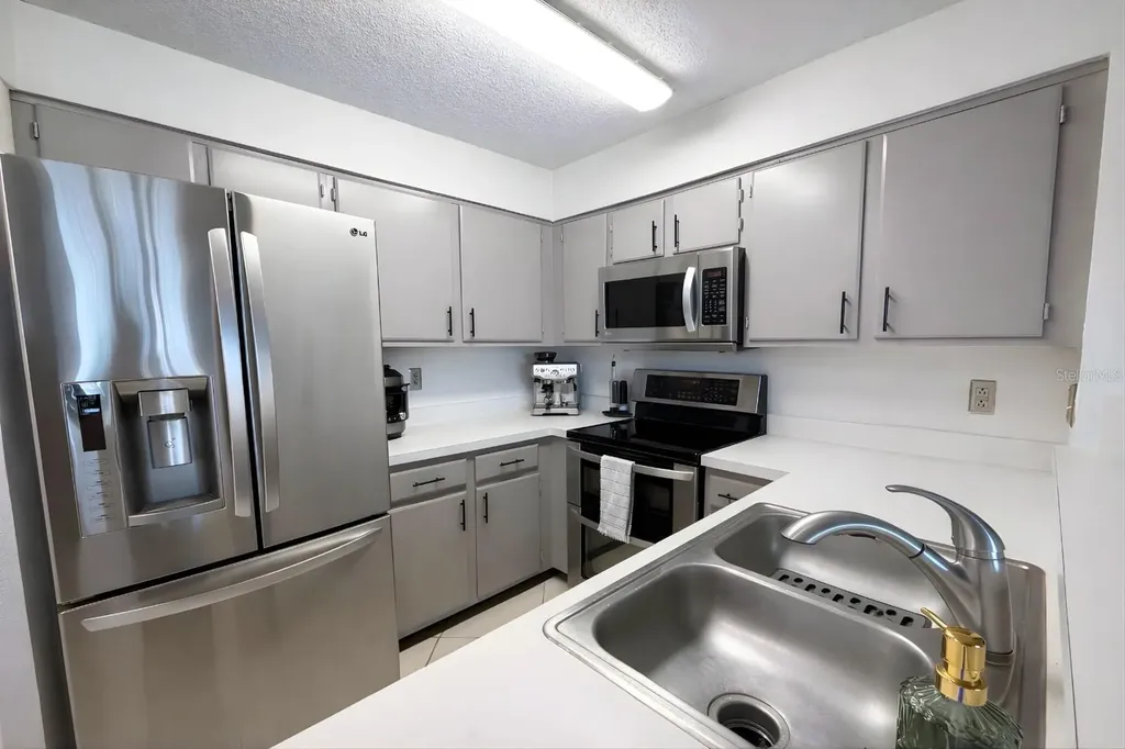 2400 Feather Sound Drive Clearwater FL 33762