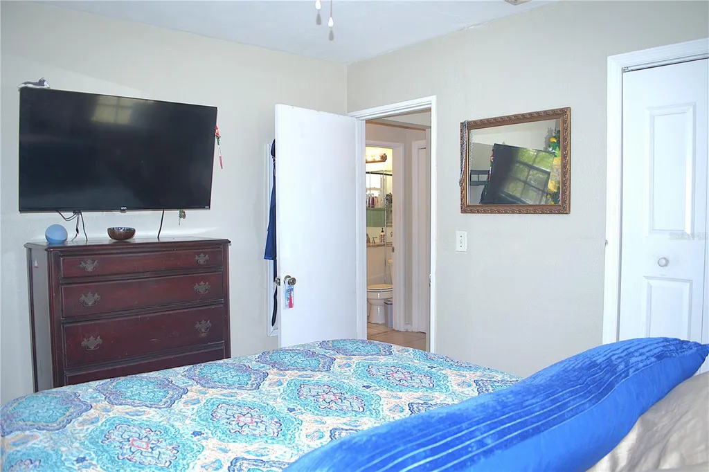 2721 Sunshine Drive N Lakeland FL 33801